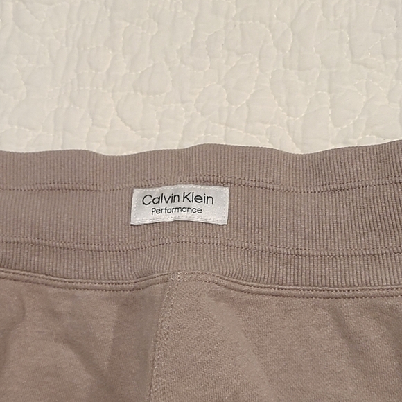Calvin Klein Tan Sweatpants size small - Picture 5 of 7